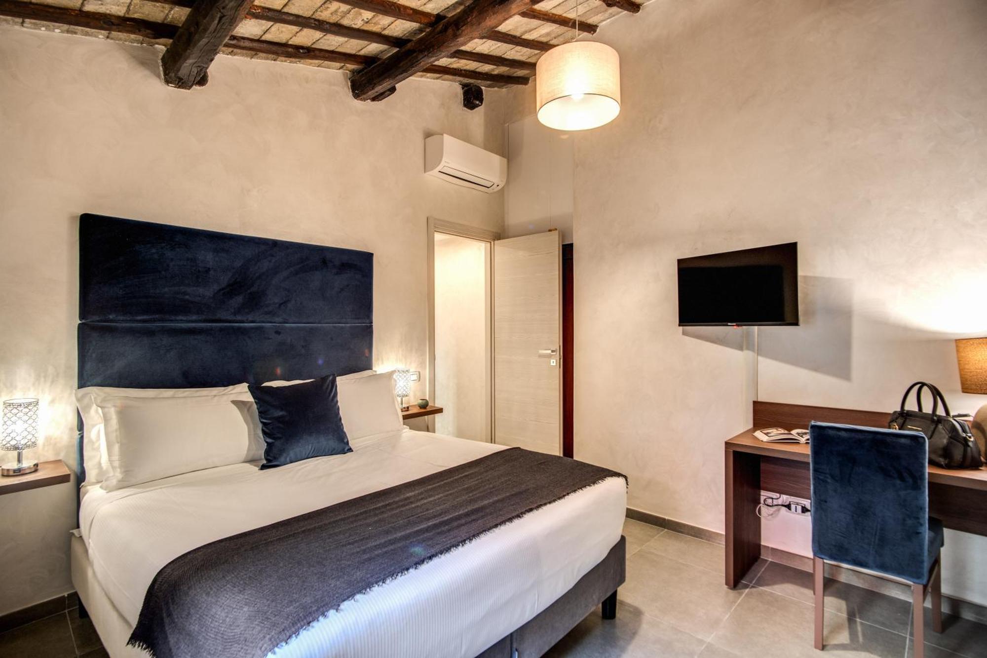 Tritone Top House Rom Zimmer foto