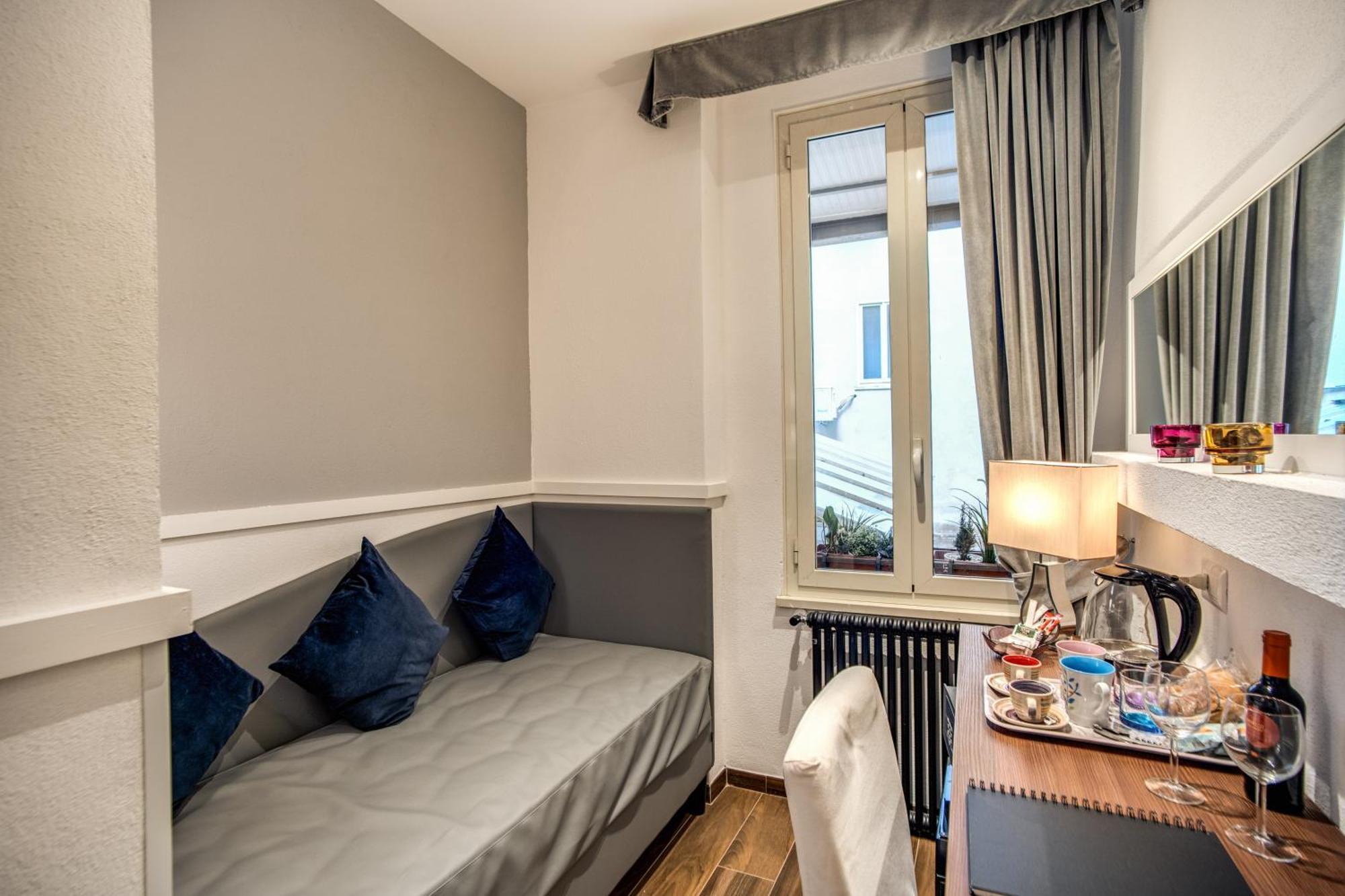 Tritone Top House Rom Zimmer foto